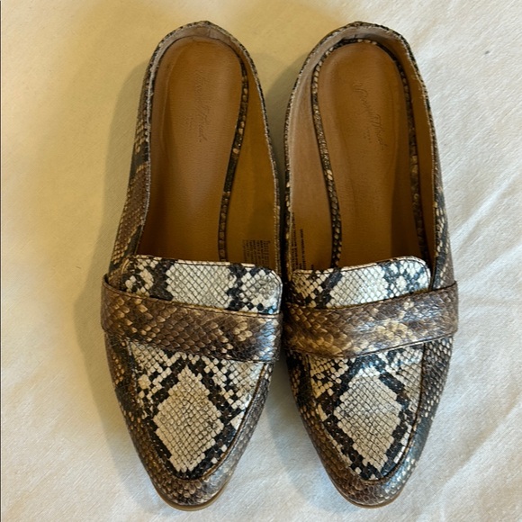 Universal Thread Shoes - Universal Thread Brown and Black Snakeskin Loafers